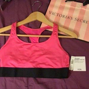 Victoria sport “The Player” sports bra size med.